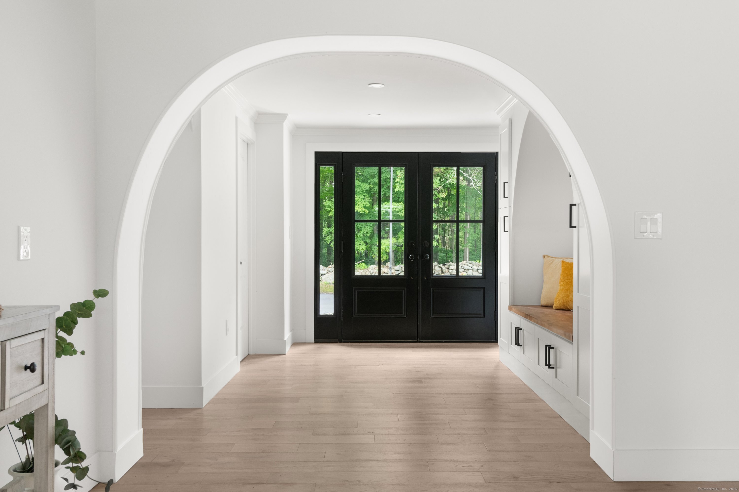 372 Tucker Hill Road Middlebury, CT 06762 - Photo 16 of 33 wooden floor in an empty room