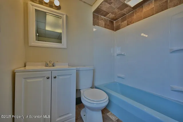 $1,100 | 1025 Ridge Avenue, Scranton, PA 18510