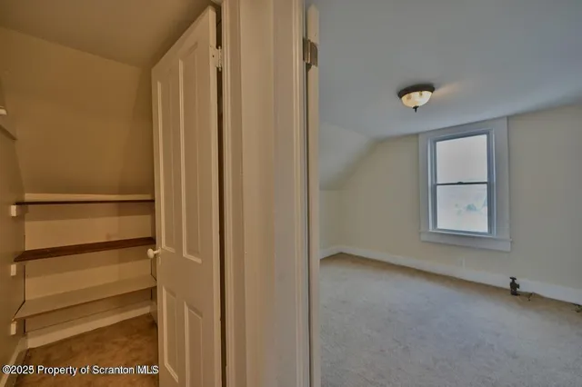 $1,100 | 1025 Ridge Avenue, Scranton, PA 18510