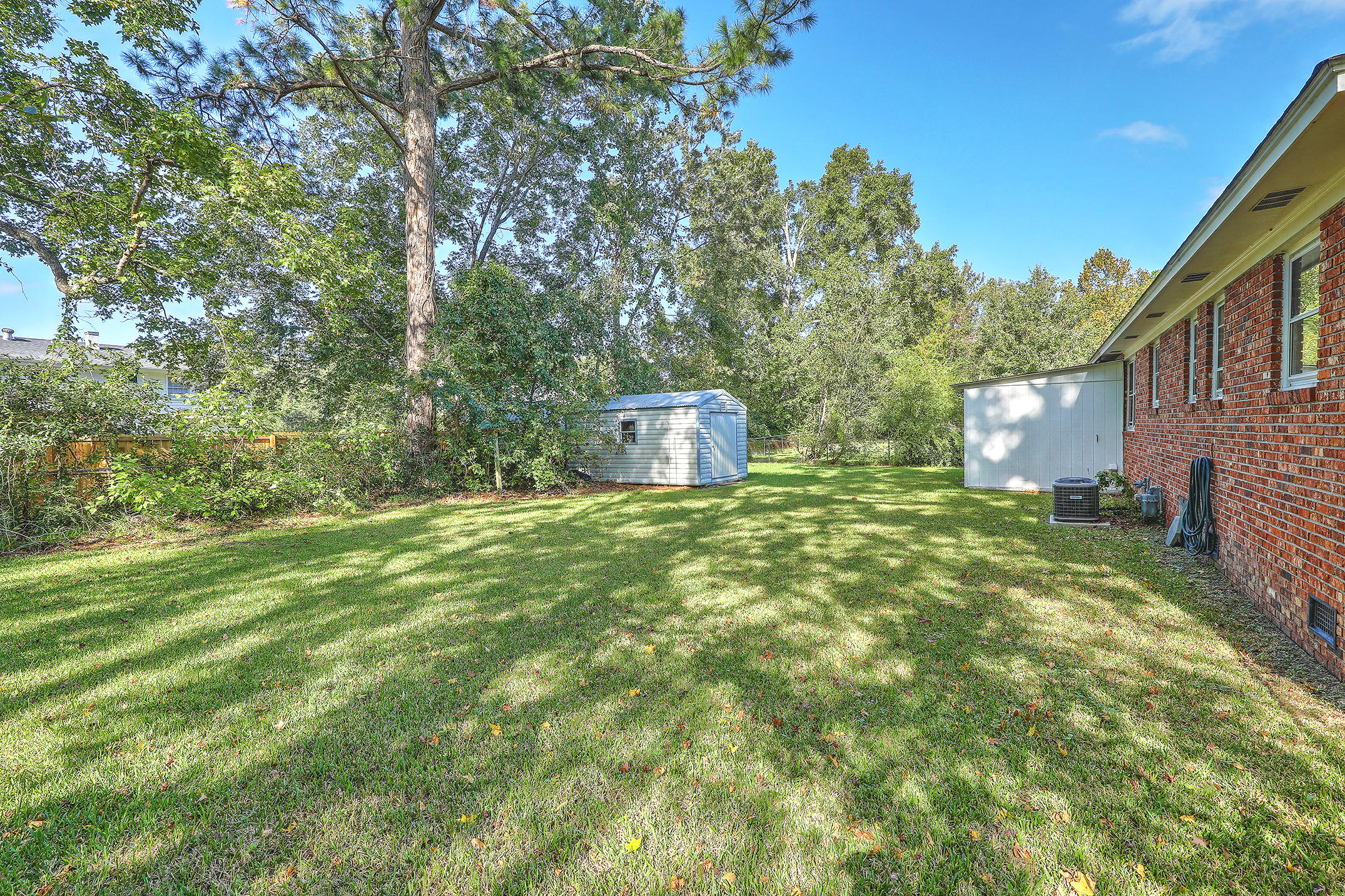 1810 Christian Road Charleston, SC 29407 - Photo 18 of 21 Backyard