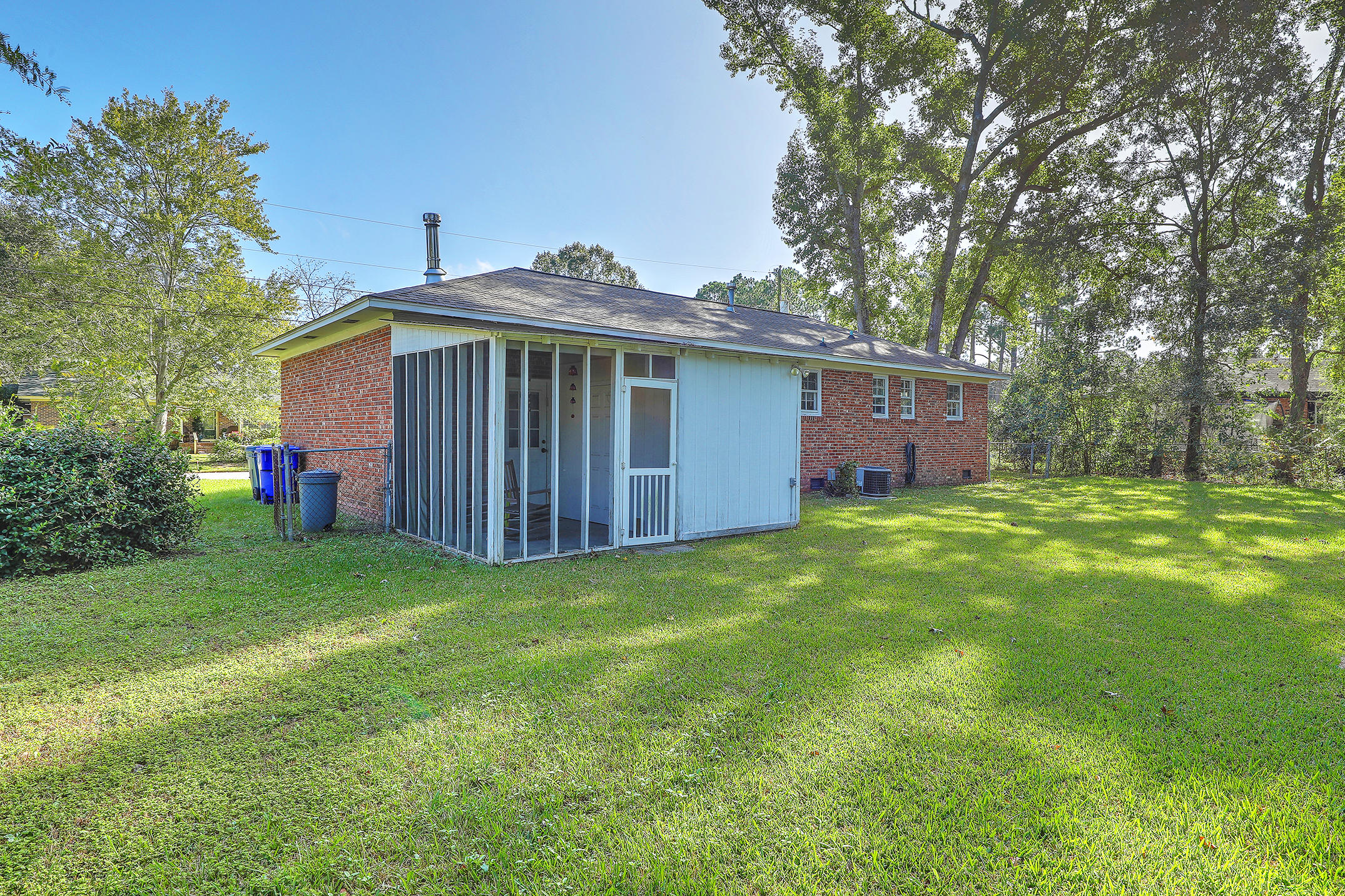1810 Christian Road Charleston, SC 29407 - Photo 19 of 21 Backyard