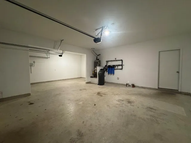 $2,500 | 208 Otter Road, Kyle, TX 78640