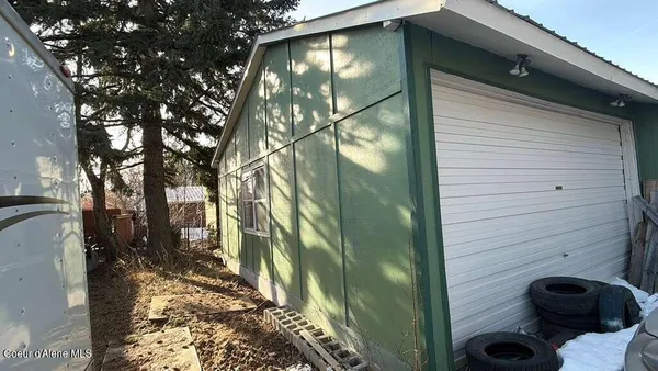$460,000 | 918 North Ella Avenue, Sandpoint, ID 83864