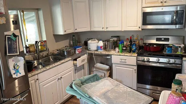 $470,000 | 918 North Ella Avenue, Sandpoint, ID 83864