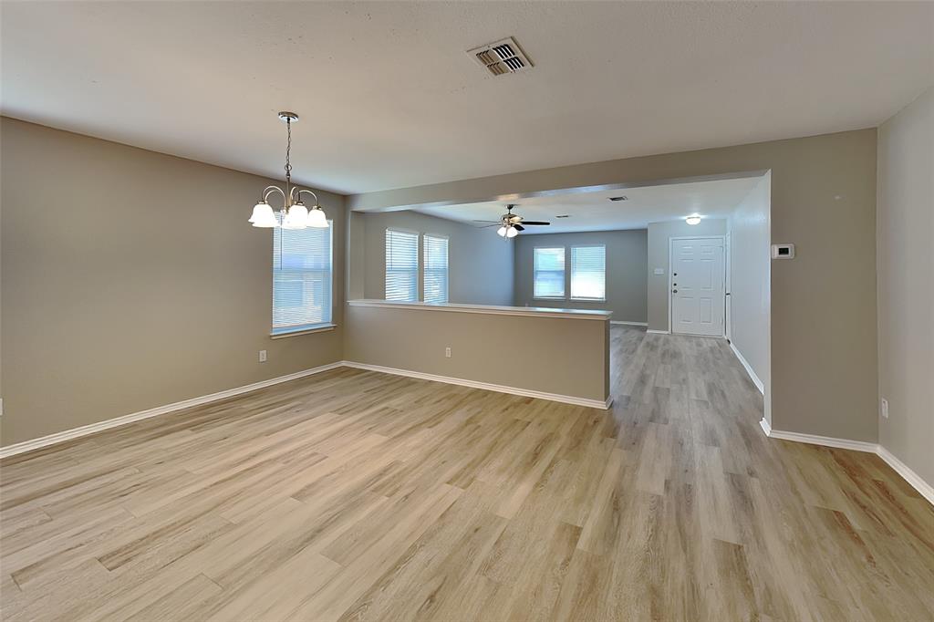 13717 Canyon Ranch Road Fort Worth, TX 76262 - Photo 8 of 18 Gallery Image 8