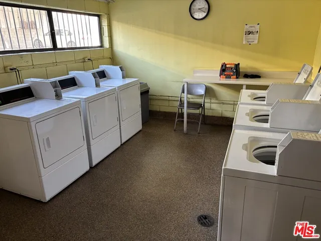 $469,000 | 10521 National Boulevard, Unit 115, Los Angeles, CA 90034