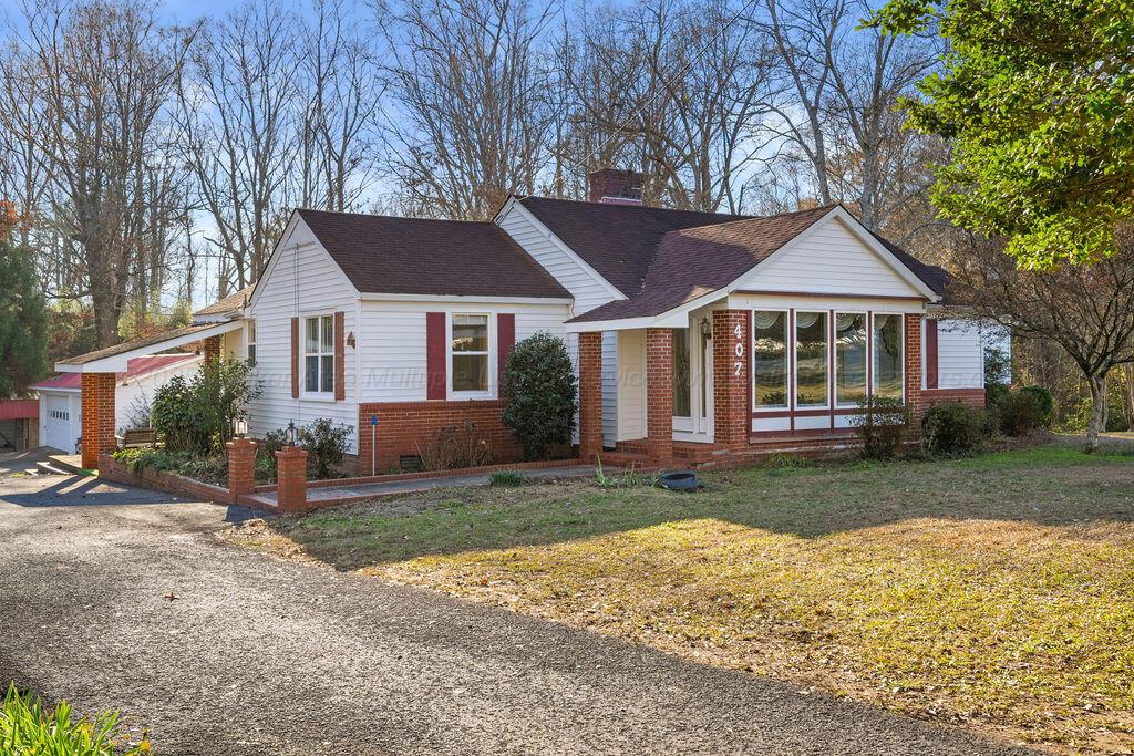 407 West Ridgewood Road Jasper, AL 35504 - Photo 1 of 13 Gallery Image 1