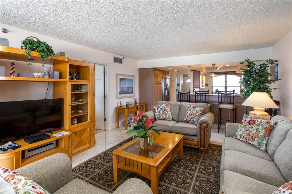 17940 Gulf Boulevard, Unit 6E Redington Shores, FL 33708 - Photo 7 of 30