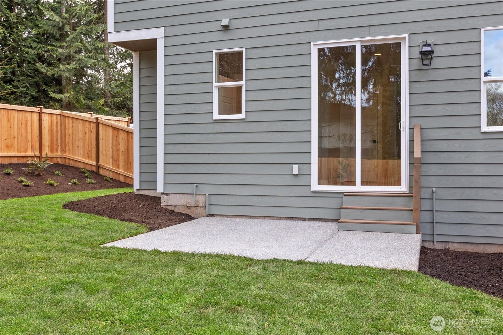 3502 Alaska Road, Unit B Brier, WA 98036 - Photo 27 of 30