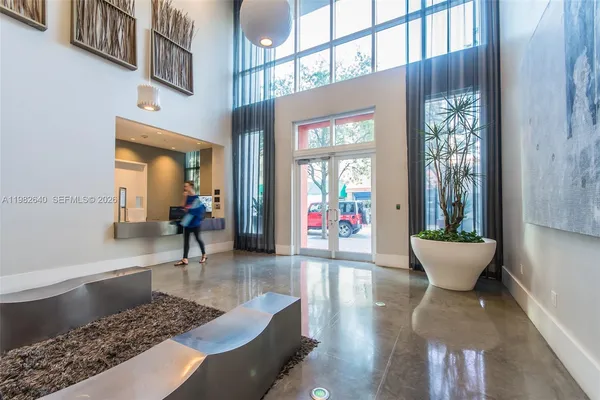 $2,300 | 133 Northeast 2nd Avenue, Unit 1915, Miami, FL 33132