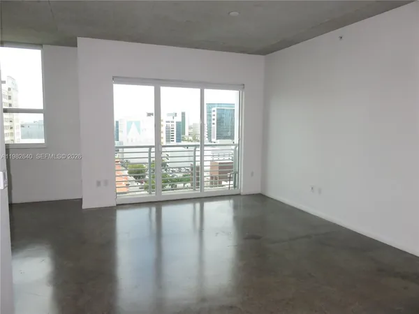 $2,300 | 133 Northeast 2nd Avenue, Unit 1915, Miami, FL 33132