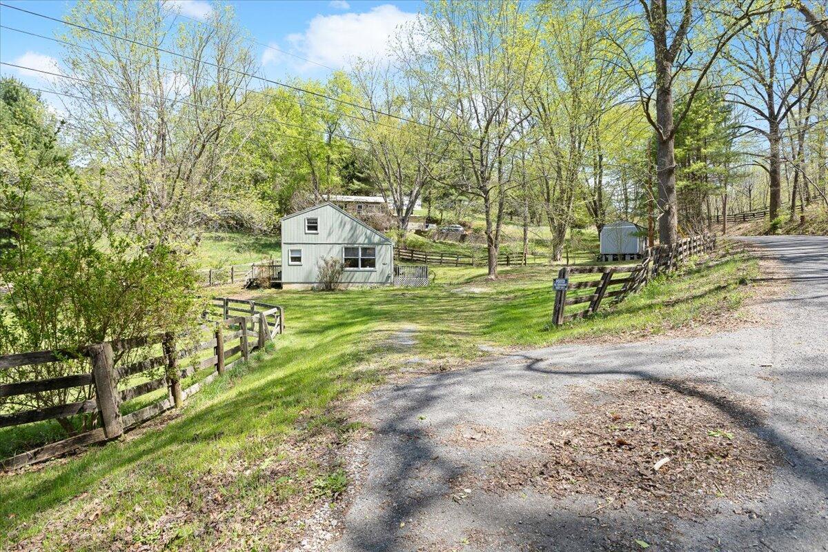 489 Arch Mill Road Buchanan, VA 24066 - Photo 41 of 66 43-489 Arch Mill Rd._43