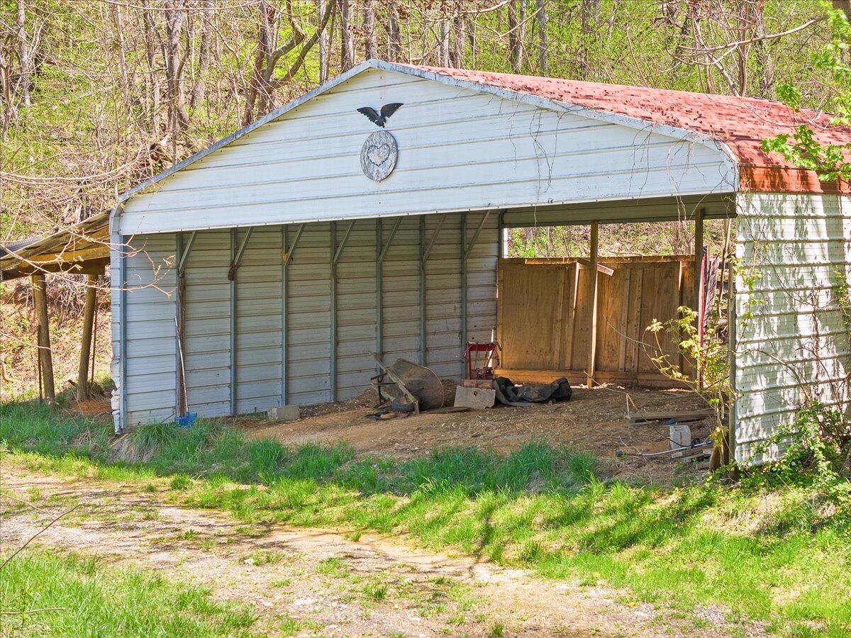 489 Arch Mill Road Buchanan, VA 24066 - Photo 47 of 66 49-489 Arch Mill Rd._49
