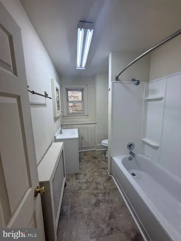 $1,700 | 388 West Lancaster Avenue, Wayne, PA 19087