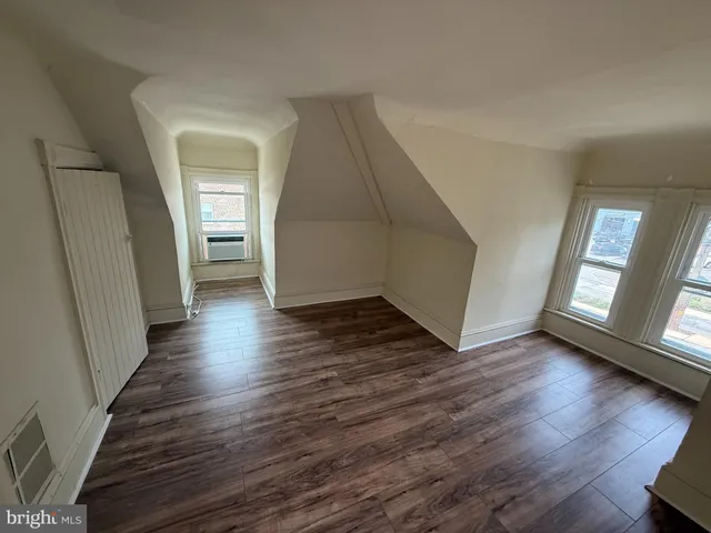 $1,700 | 388 West Lancaster Avenue, Wayne, PA 19087