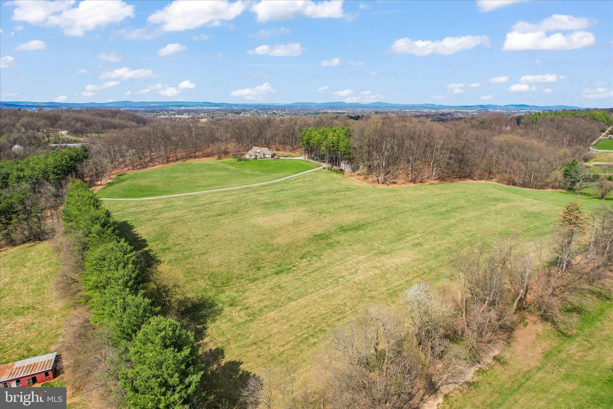 15 Maple Grove Road Hanover, PA 17331 - Photo 5 of 90