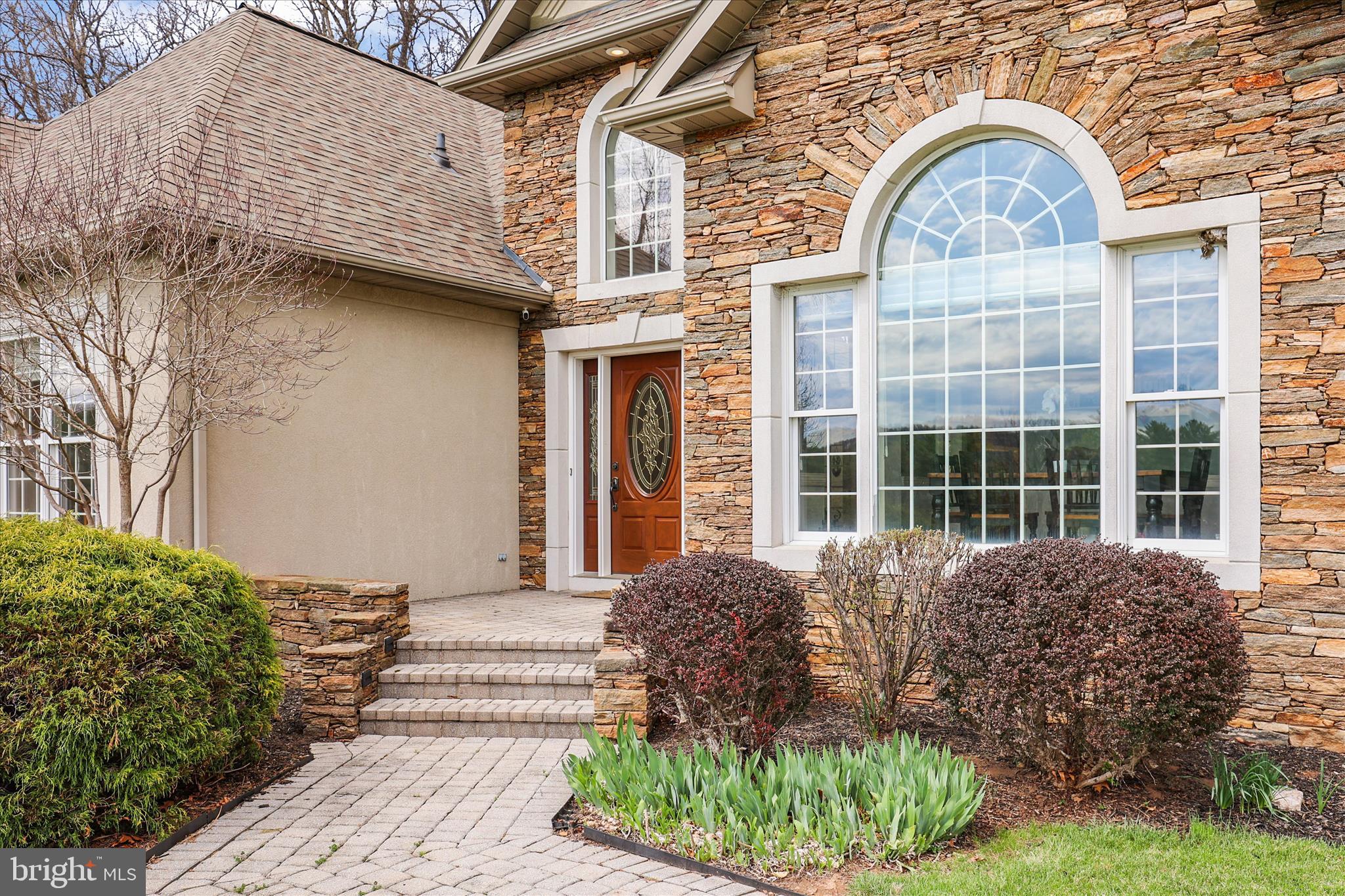 15 Maple Grove Road Hanover, PA 17331 - Photo 10 of 90