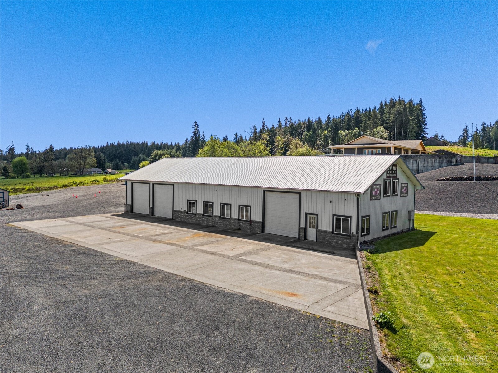 139 Coulson Road Chehalis, WA 98532 - Photo 39 of 40 a view of a house with outdoor space and sitting area