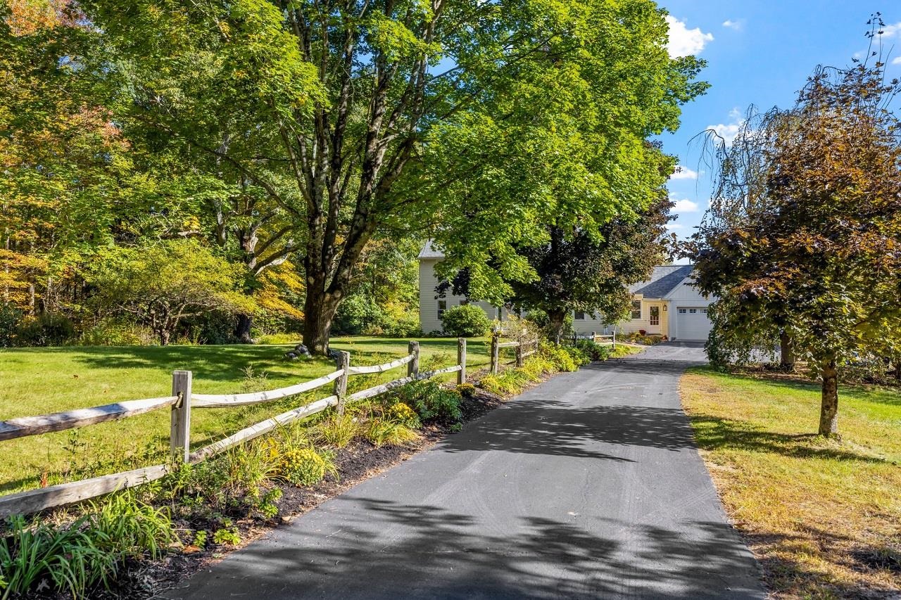 55 Smith Sanborn Road Chichester, NH 03258 - Photo 2 of 38