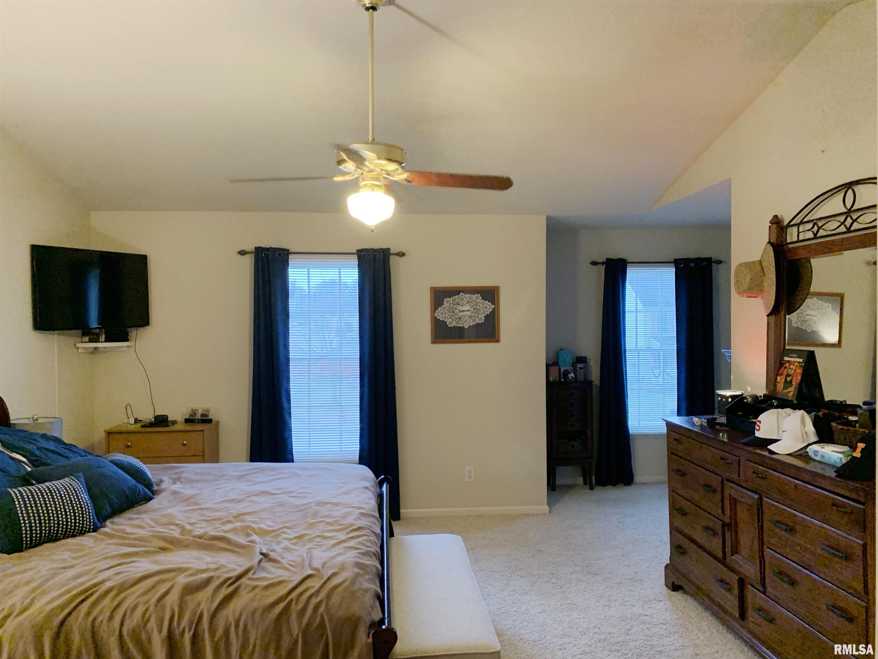 3725 Cranleigh Boulevard Springfield, IL 62712 - Photo 8 of 11 Gallery Image 8