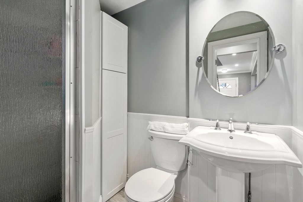 37 Rangeley Street Boston, MA 02124 - Photo 28 of 42