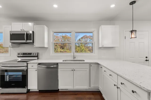 $299,900 | 370 East Boundary Drive, Spartanburg, SC 29303