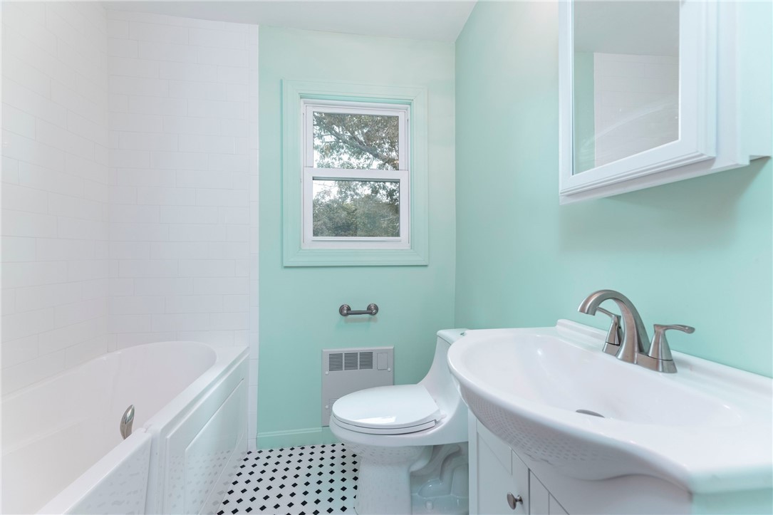 5 Riverview Avenue Westerly, RI 02891 - Photo 11 of 24 Gallery Image 11