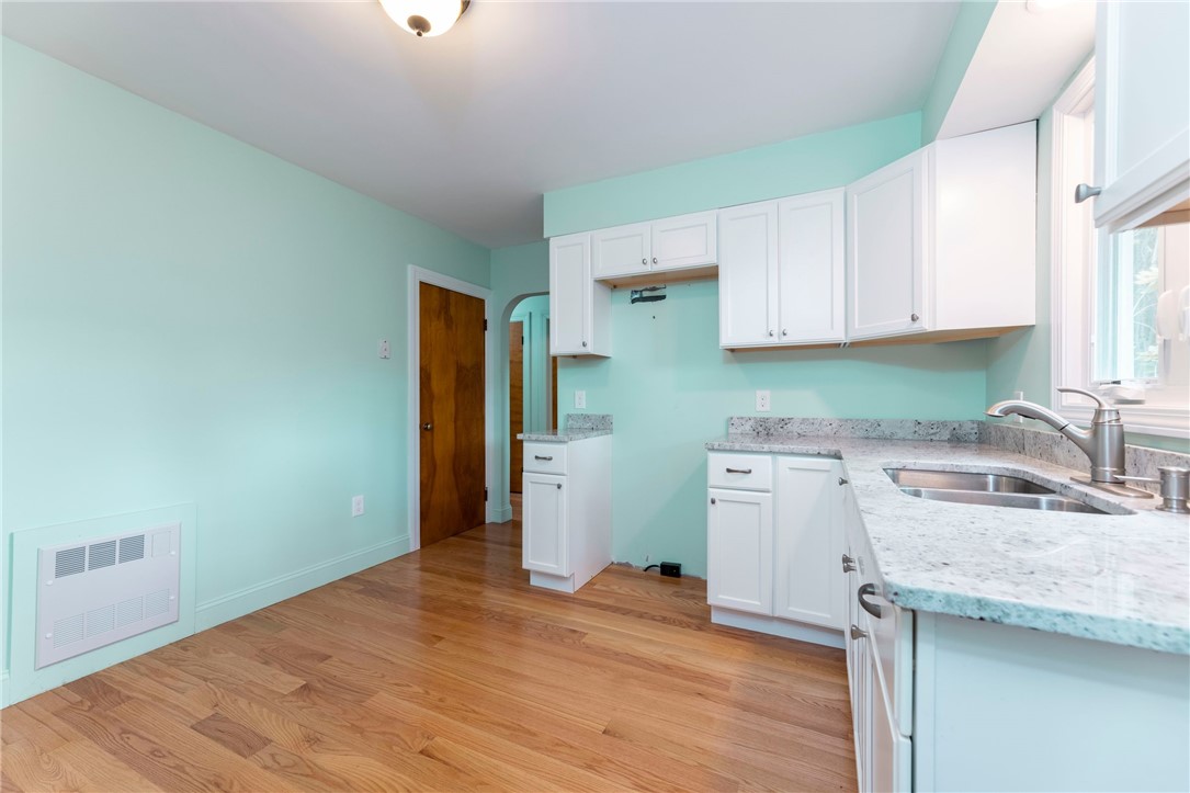 5 Riverview Avenue Westerly, RI 02891 - Photo 17 of 24 Gallery Image 17