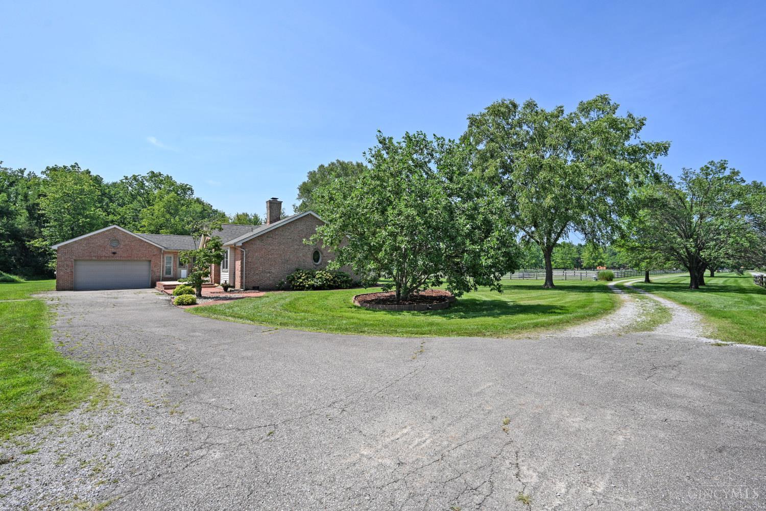 4211 Rapture Drive Batavia, OH 45103 - Photo 9 of 88 Gallery Image 9