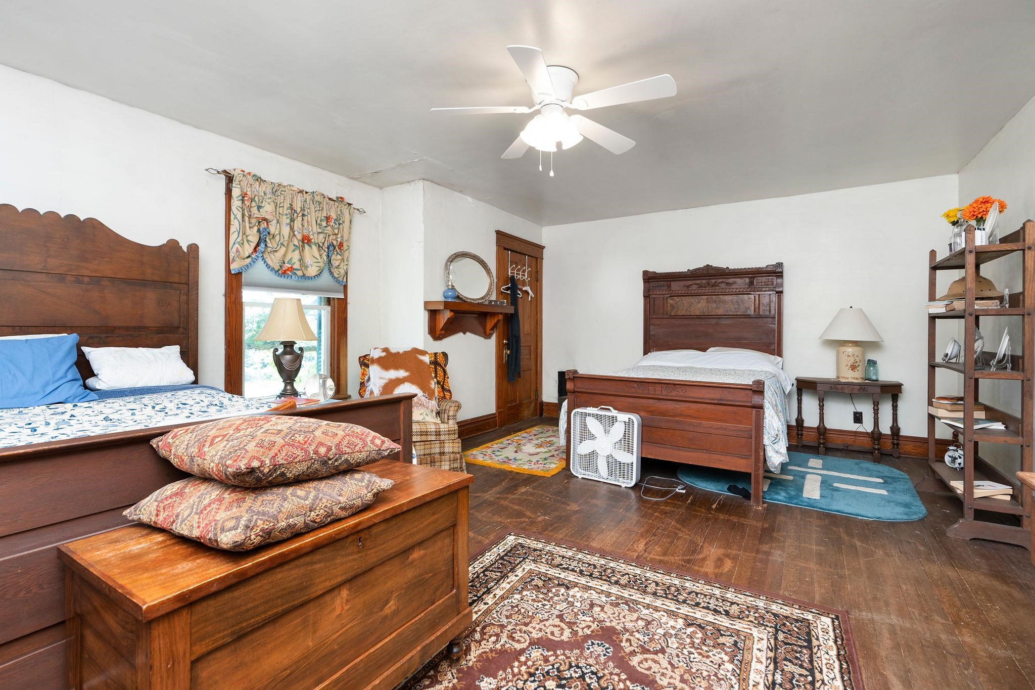 159 Buttermilk Road Mount Sidney, VA 24467 - Photo 34 of 75 a living room with furniture and a rug
