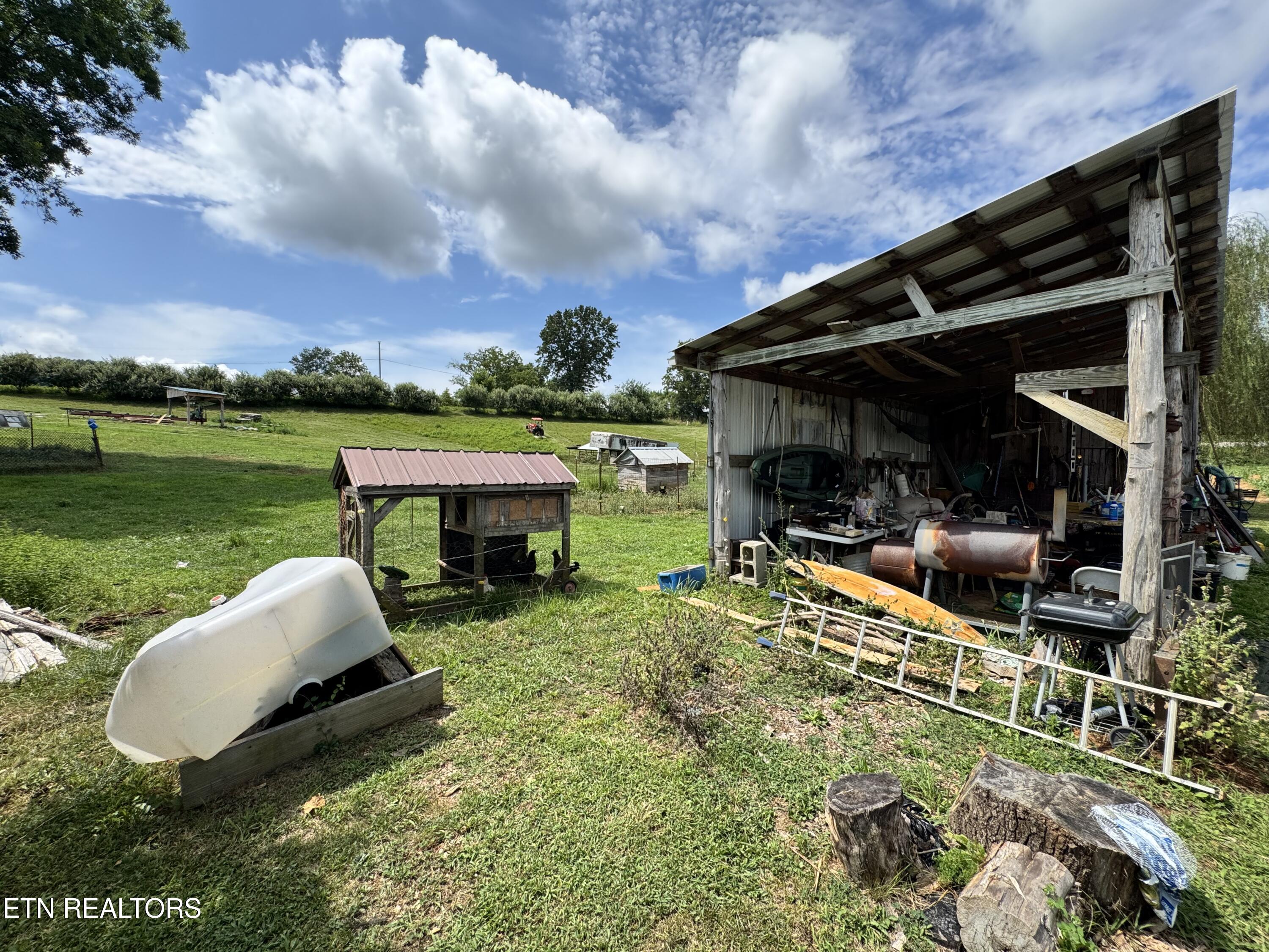 1820 Parker Road Pall Mall, TN 38577 - Photo 34 of 45 IMG_4398