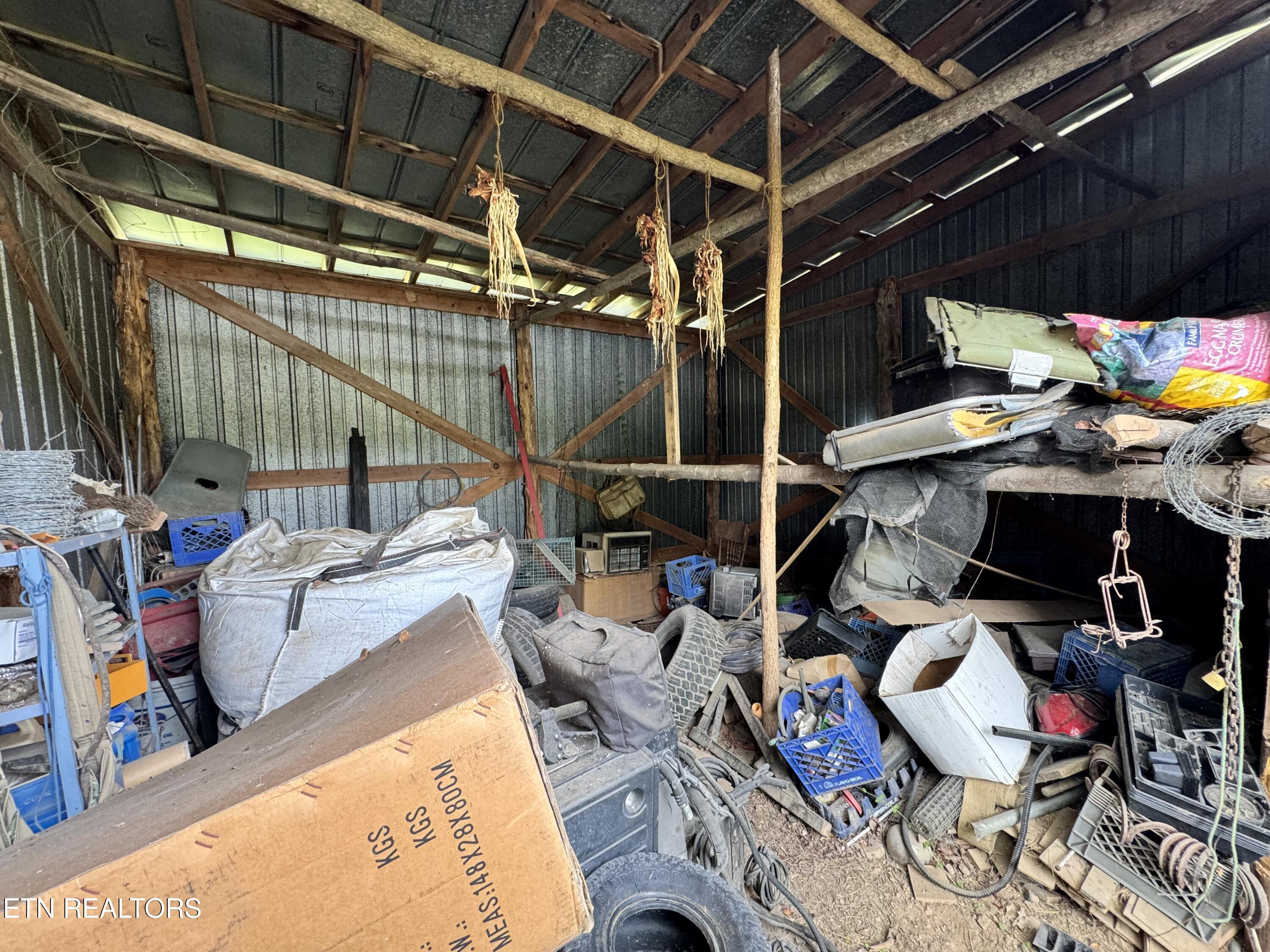 1820 Parker Road Pall Mall, TN 38577 - Photo 44 of 45 IMG_4386