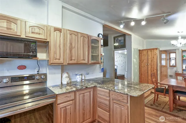 $625,000 | 22750 Highway 530, Darrington, WA 98241