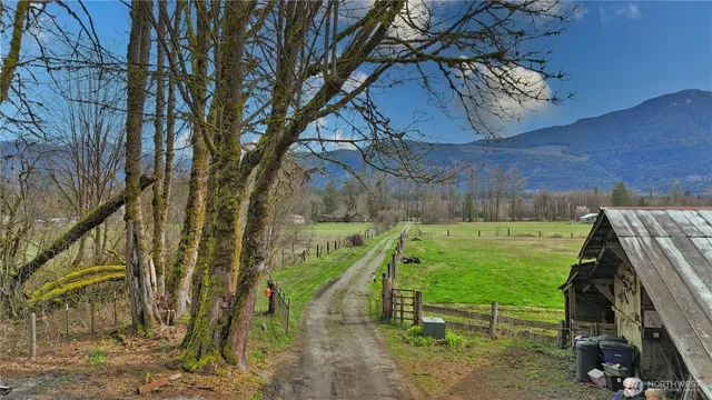 $625,000 | 22750 Highway 530, Darrington, WA 98241