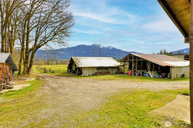 $625,000 | 22750 Highway 530, Darrington, WA 98241