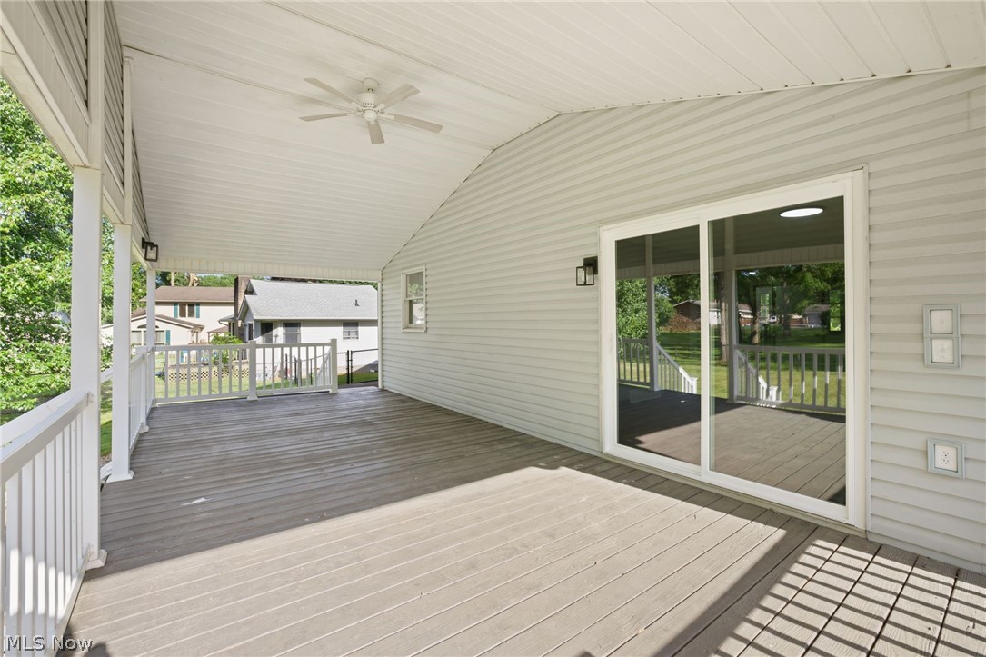 4694 Leone Road Northeast Louisville, OH 44641 - Photo 18 of 31