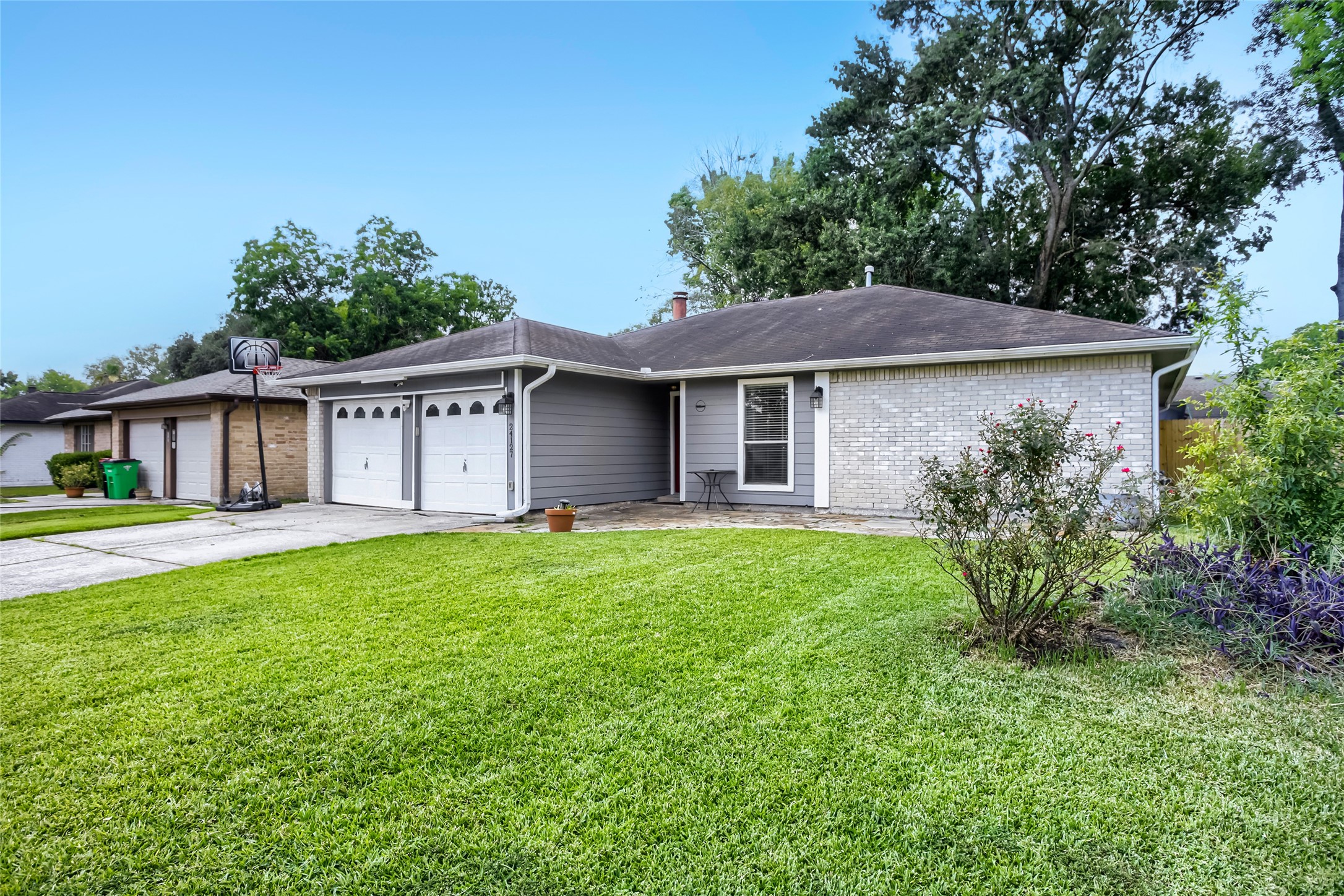 24127 Spring Day Lane Spring, TX 77373 - Photo 2 of 29