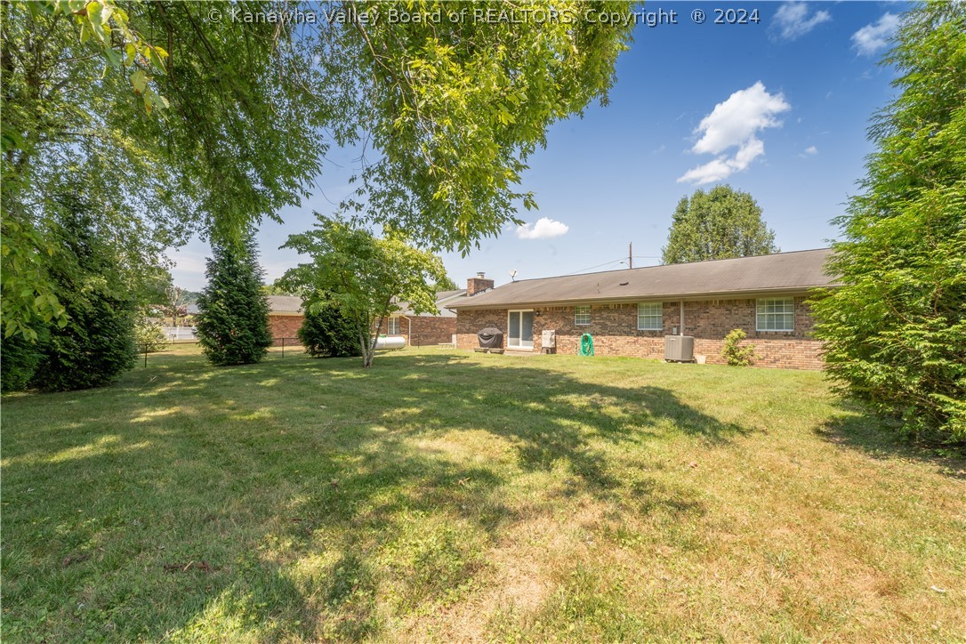 175 Woodland Forest Winfield, WV 25213 - Photo 25 of 28 Gallery Image 25