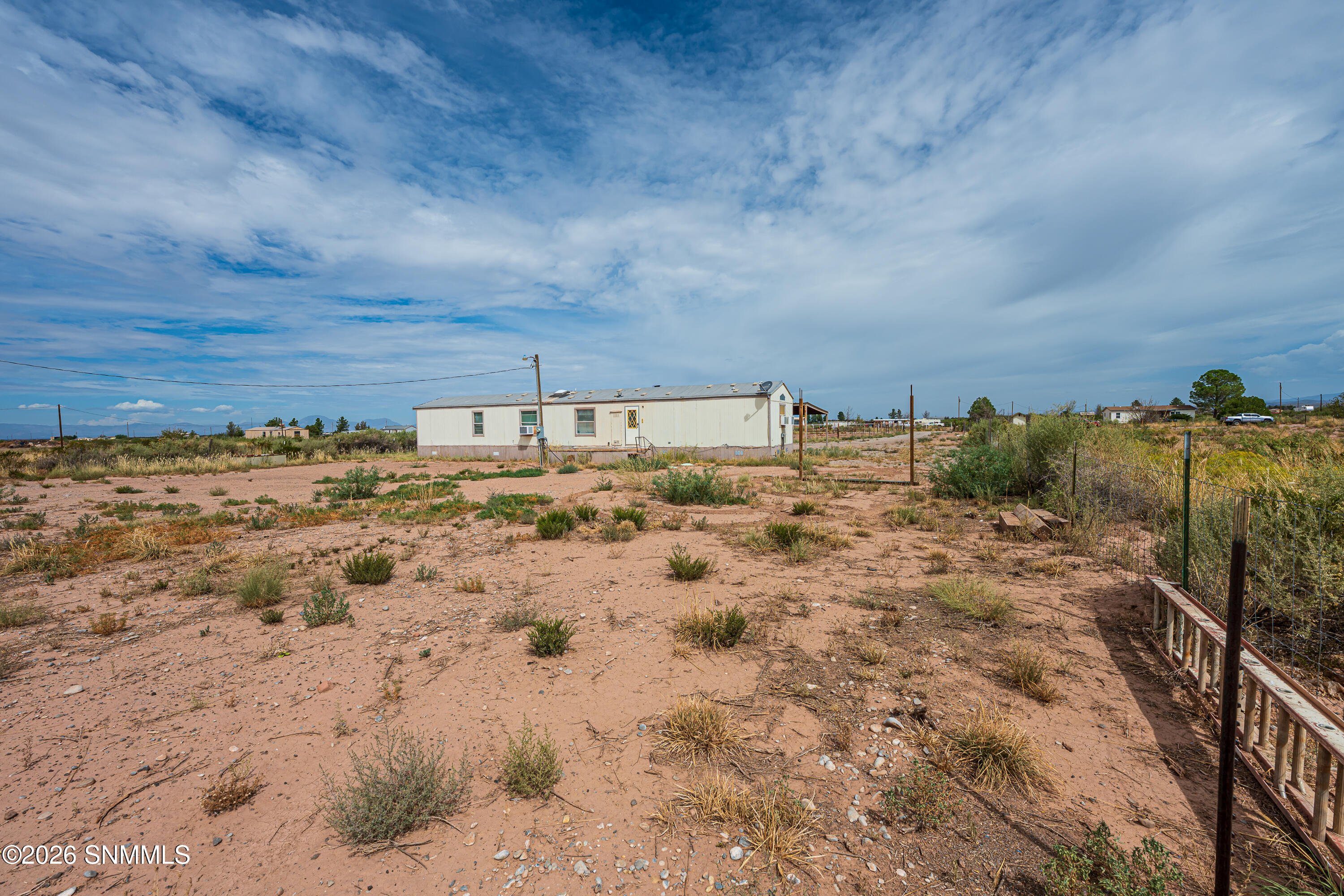 102 Desert Road Tularosa, NM 88352 - Photo 13 of 40 Z63_9504
