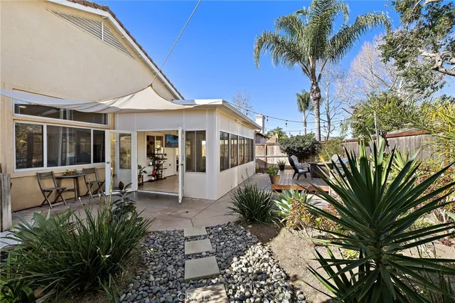 $899,900 | 3904 Cadena Drive, Oceanside, CA 92058