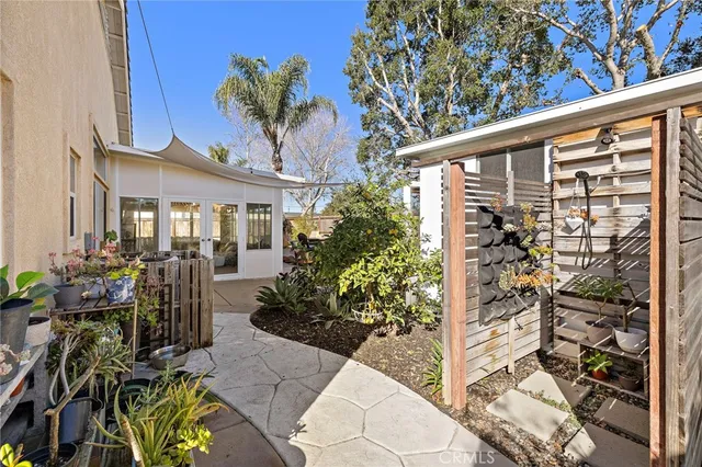 $899,900 | 3904 Cadena Drive, Oceanside, CA 92058