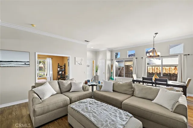 $899,900 | 3904 Cadena Drive, Oceanside, CA 92058