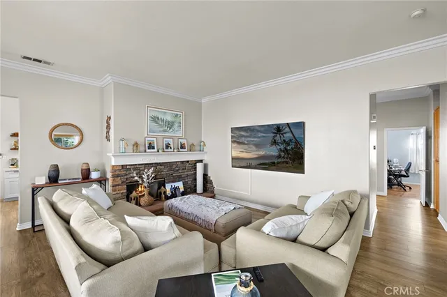 $899,900 | 3904 Cadena Drive, Oceanside, CA 92058