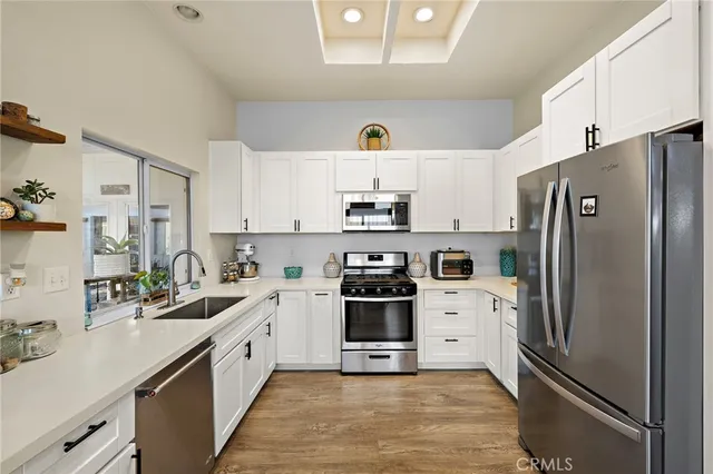 $899,900 | 3904 Cadena Drive, Oceanside, CA 92058