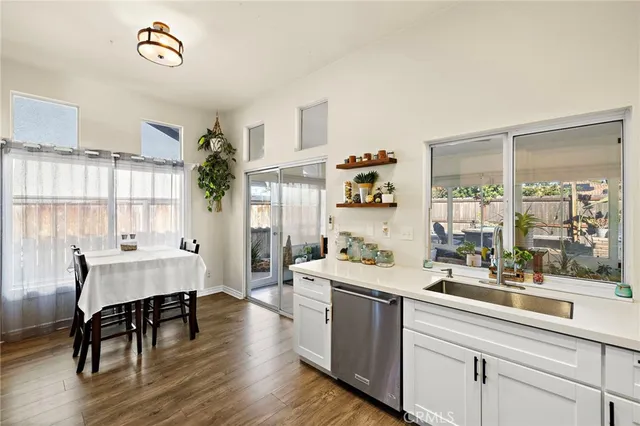 $899,900 | 3904 Cadena Drive, Oceanside, CA 92058