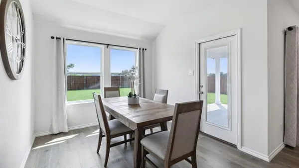 $323,490 | 206 Van Horn Drive, Terrell, TX 75160