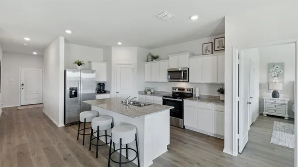 $323,490 | 206 Van Horn Drive, Terrell, TX 75160