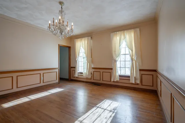 $915,000 | 160 Jennifer Drive, Chester, NH 03036