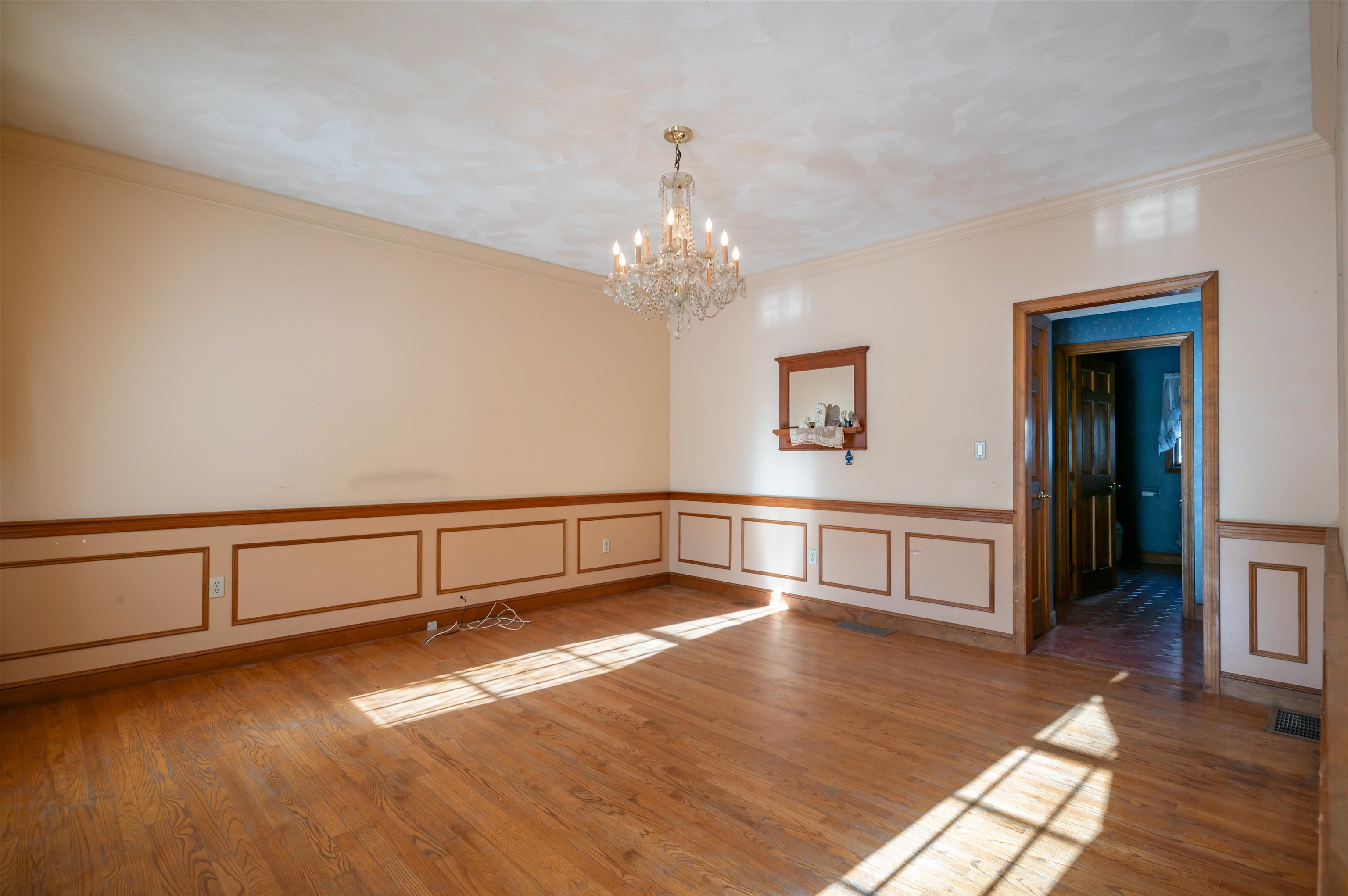 160 Jennifer Drive Chester, NH 03036 - Photo 15 of 43