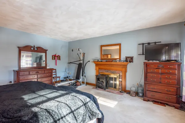 $799,000 | 160 Jennifer Drive, Chester, NH 03036